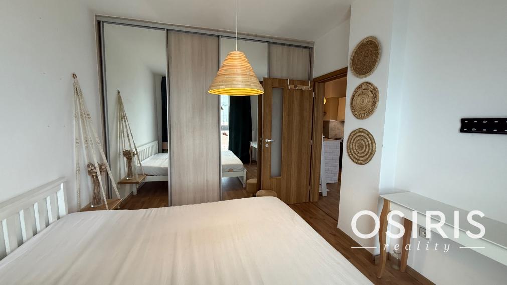 Klimatizovaný moderný 2-izbový byt s balkónom, parkovacie miesto, Galanta