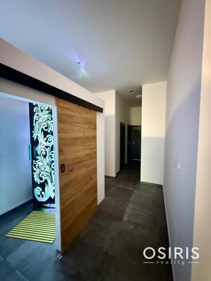 Obchodný priestor na lukratívnom mieste pri hlavnej ceste