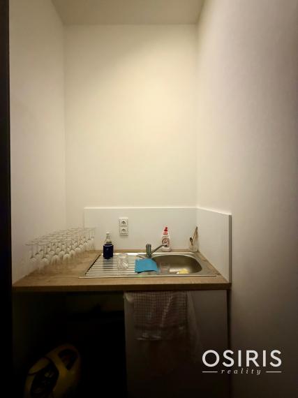 Obchodný priestor na lukratívnom mieste pri hlavnej ceste