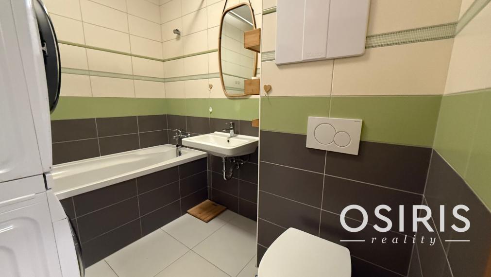 Moderný klimatizovaný 2-izbový byt s balkónom, novostavba 2019, parkovacie miesto