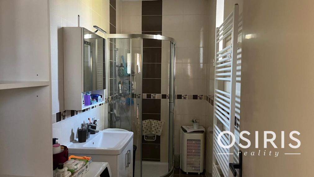 Starší rodinný dom po čiastočnej rekonštrukcii, pozemok 555 m2