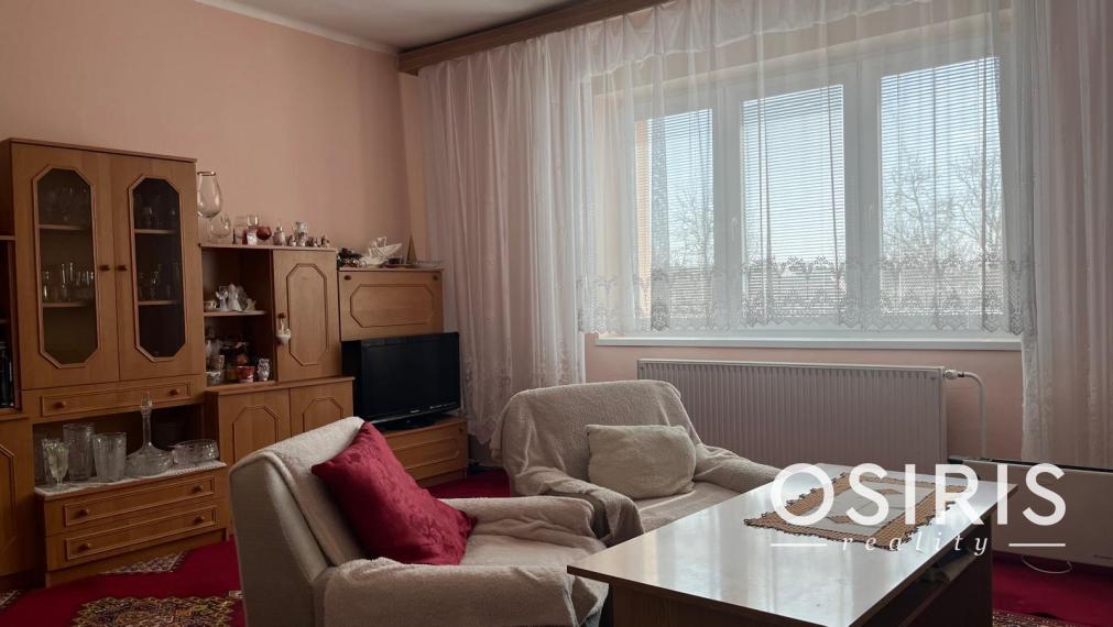 Starší rodinný dom po čiastočnej rekonštrukcii, pozemok 555 m2