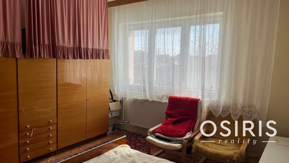 Starší rodinný dom po čiastočnej rekonštrukcii, pozemok 555 m2