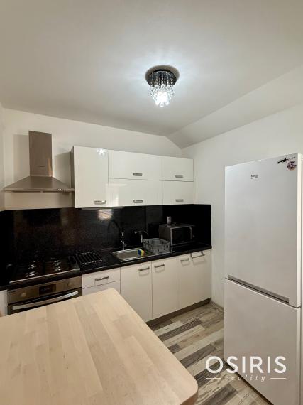 Veľký, kompletne zariadený 3 izbový byt s garážovým miestom