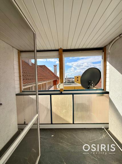 Veľký, kompletne zariadený 3 izbový byt s garážovým miestom