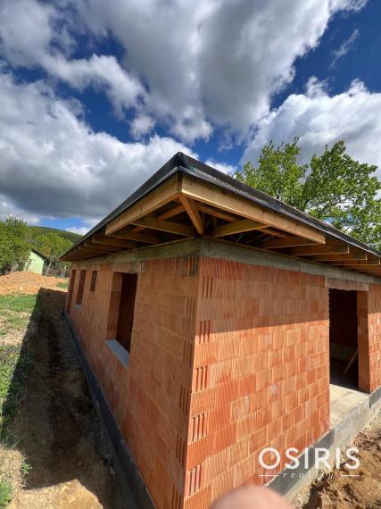 Exkluzívne bývanie pod Zoborom – moderný 4-izbový bungalov