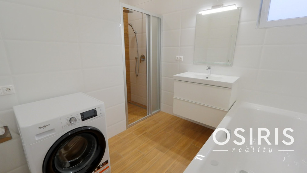 NOVOSTAVBA: Samostatný, zariadený 4i RD, Priehradná, BA II – Vrakuňa