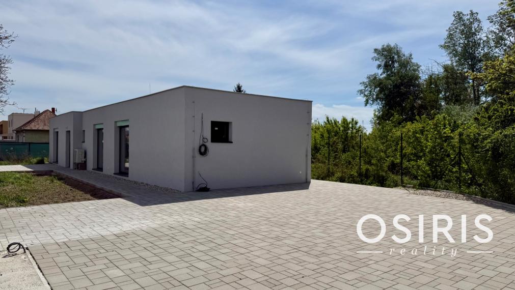 Novostavba - 4 izbový, samostatne stojaci bungalov blízko Bratislavy