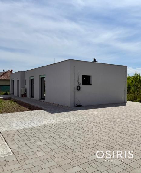 Novostavba - 4 izbový, samostatne stojaci bungalov blízko Bratislavy