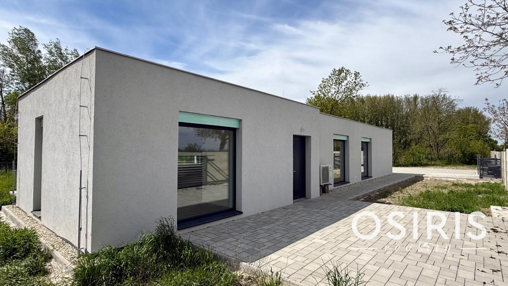 Novostavba - 4 izbový, samostatne stojaci bungalov blízko Bratislavy