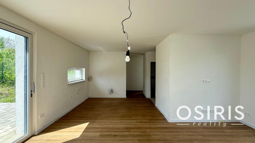 Novostavba - 4 izbový, samostatne stojaci bungalov blízko Bratislavy