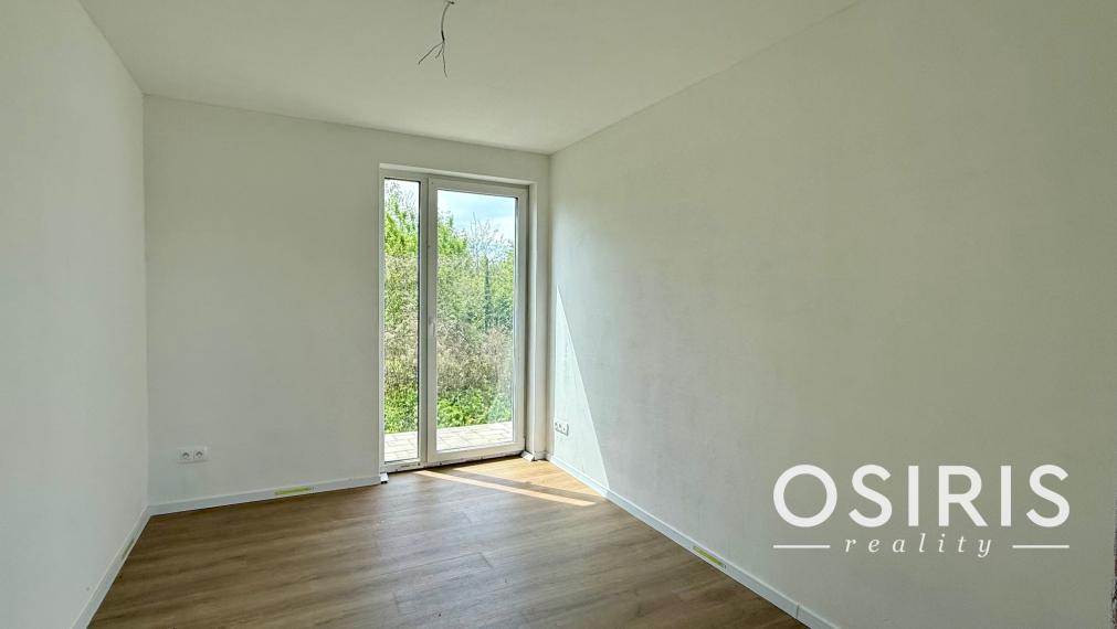 Novostavba - 4 izbový, samostatne stojaci bungalov blízko Bratislavy