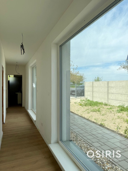 Novostavba - 4 izbový, samostatne stojaci bungalov blízko Bratislavy