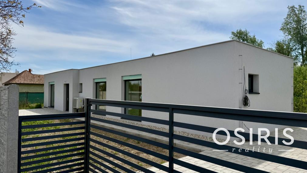 Novostavba - 4 izbový, samostatne stojaci bungalov blízko Bratislavy