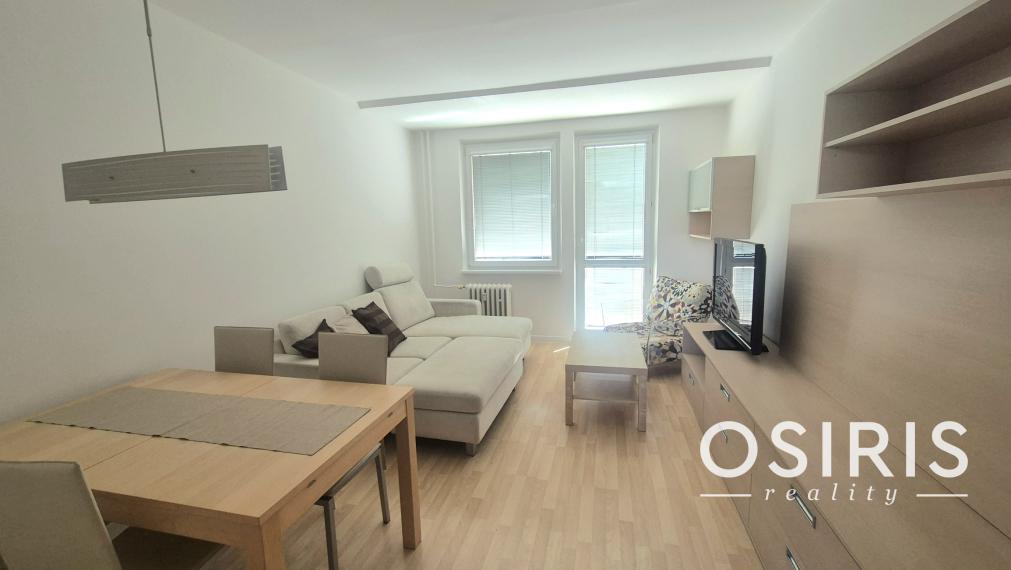 Na prenájom štýlový 3-izbový byt v Ružinove – Rumančeková ulica