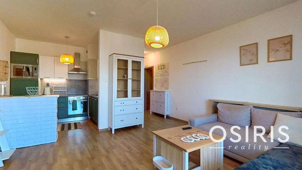 Moderný klimatizovaný 2-izbový byt s balkónom, novostavba 2019, parkovacie miesto