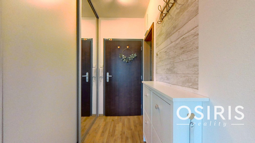 Moderný klimatizovaný 2-izbový byt s balkónom, novostavba 2019, parkovacie miesto