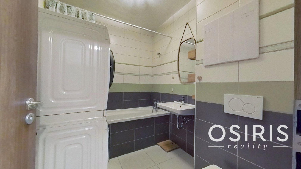 Moderný klimatizovaný 2-izbový byt s balkónom, novostavba 2019, parkovacie miesto