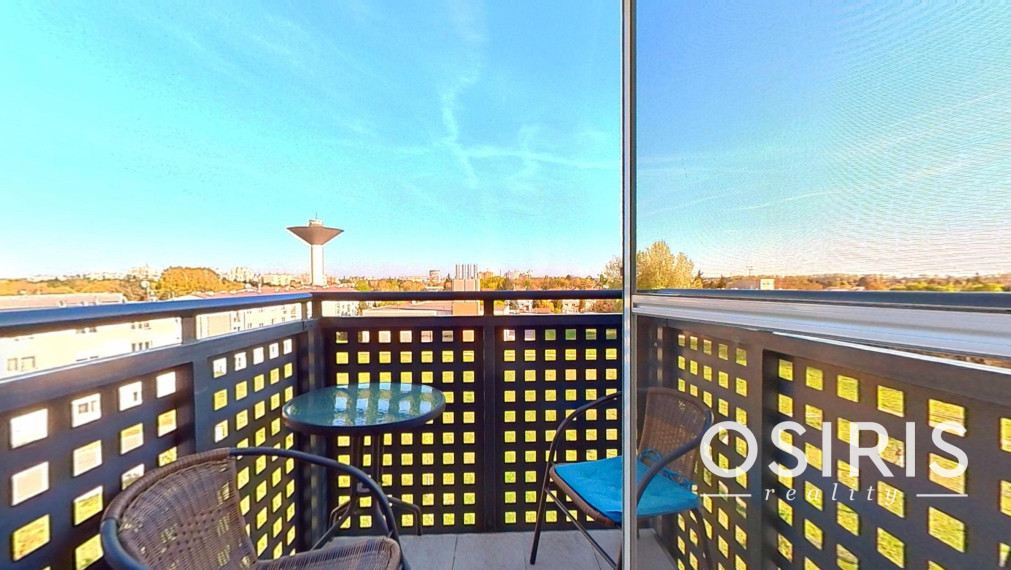 Moderný klimatizovaný 2-izbový byt s balkónom, novostavba 2019, parkovacie miesto