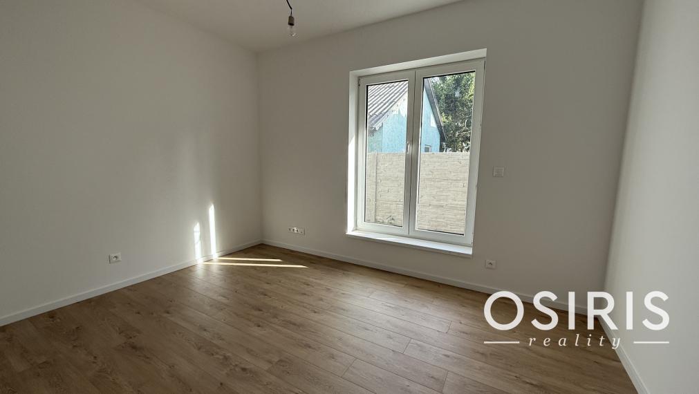 Moderný 5-izbový rodinný dom Orechová Potôň