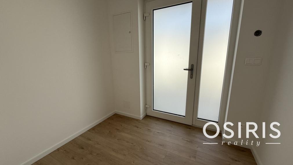 Moderný 5-izbový rodinný dom Orechová Potôň