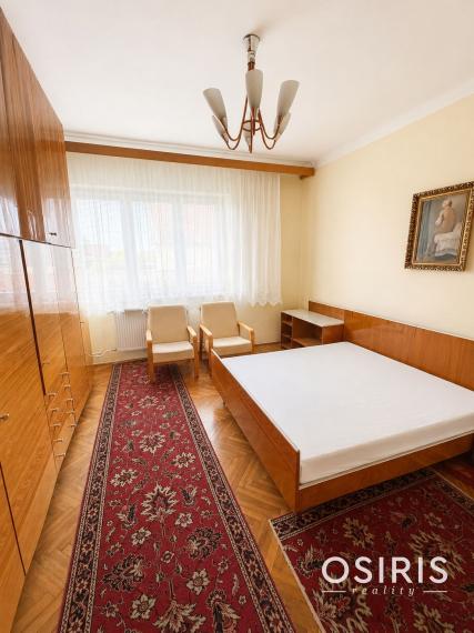 Starší rodinný dom po čiastočnej rekonštrukcii, pozemok 555 m2