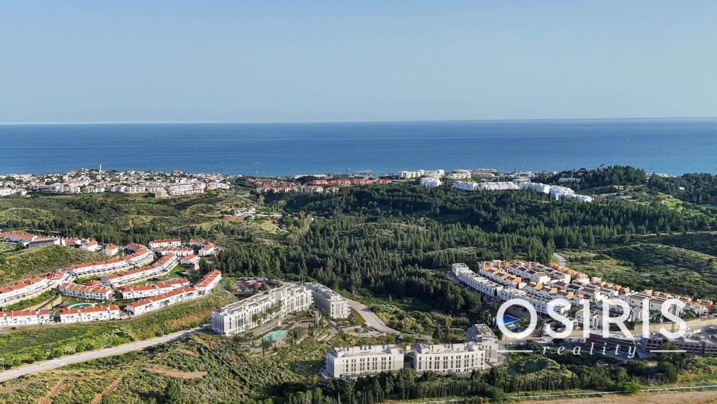 Luxusné 2 až 4-izbové apartmány s panoramatickým výhľadom na more, Costa del Sol