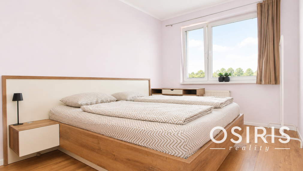 4-izb. byt po rekonštrukcii, 3 samostatné izby, loggia - Jasovská ul., Petržalka