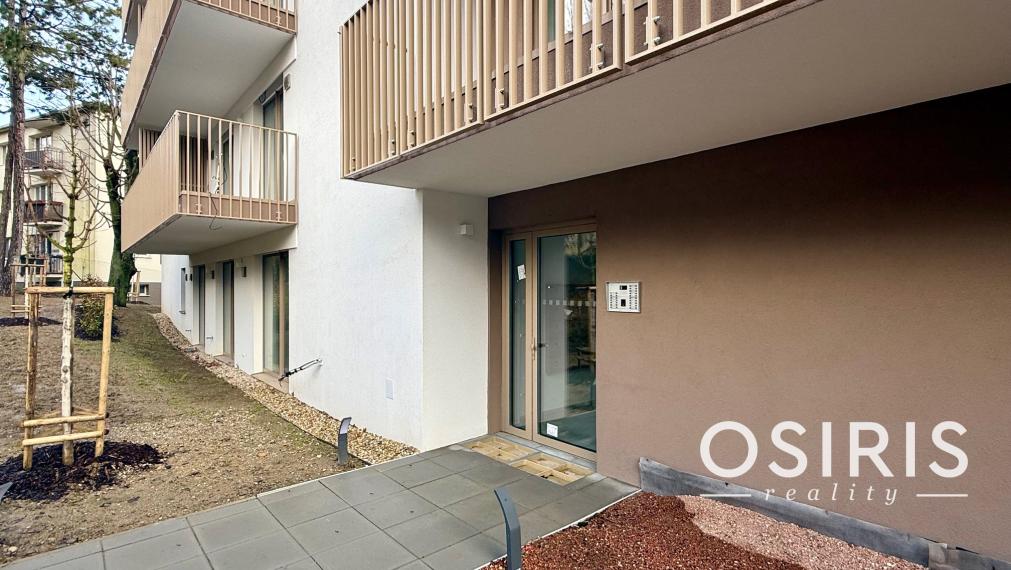 Winehills - 2 izb. byt s veľkým balkónom a krásnym výhľadom na Bratislavu