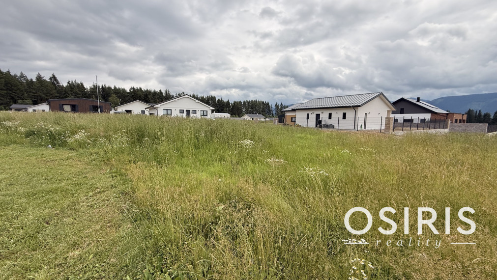 Ponuka na predaj stavebného pozemku 930m2 v obci Jamník s výhľadom na Vysoké a Nízke Tatry