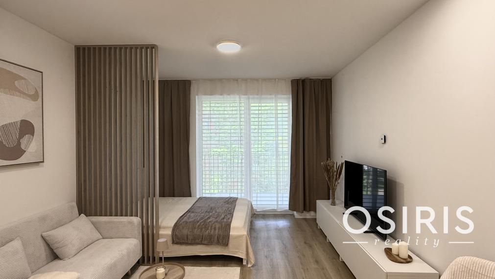 Dizajnový 1-izbový apartmán v projekte WineHills | Balkón | Parkovanie | Novostavba