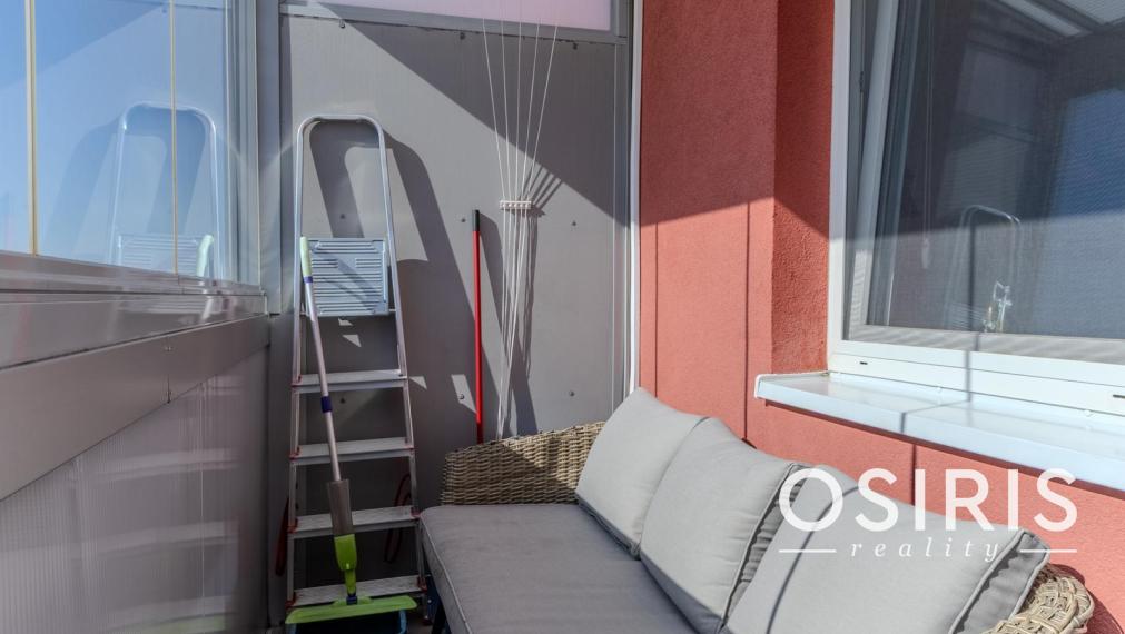 Kompletne zariadený 2-izbový byt s balkónom | Juhozápadná orientácia | Tichý vnútroblok