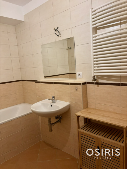Jégeho Alej | 2-izbový byt s loggiou a garážovým státím | BYT, nie apartmán