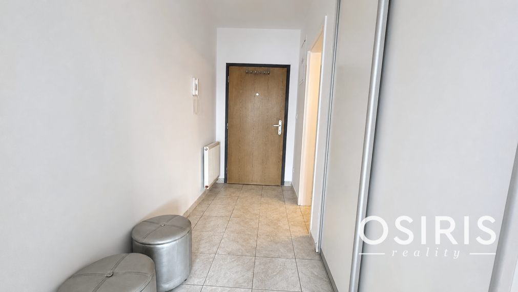 Moderný 1-izbový byt s terasou 20 m2, parkovacie miesto, Ružinov