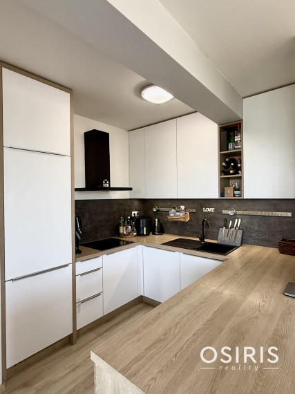 Rezervované -Moderný rodinný 3-izbový byt s terasou | Galéria Lužná | 78,56 m² | parkovanie | klimatizácia