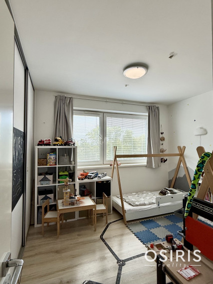 Rezervované -Moderný rodinný 3-izbový byt s terasou | Galéria Lužná | 78,56 m² | parkovanie | klimatizácia