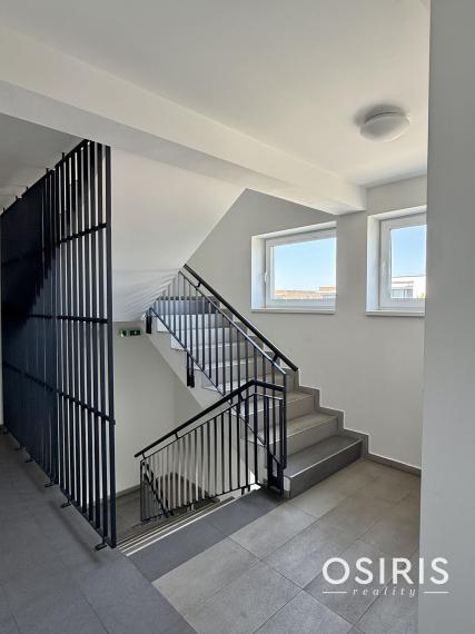 Rezervované -Moderný rodinný 3-izbový byt s terasou | Galéria Lužná | 78,56 m² | parkovanie | klimatizácia