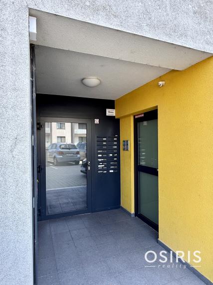 Rezervované -Moderný rodinný 3-izbový byt s terasou | Galéria Lužná | 78,56 m² | parkovanie | klimatizácia