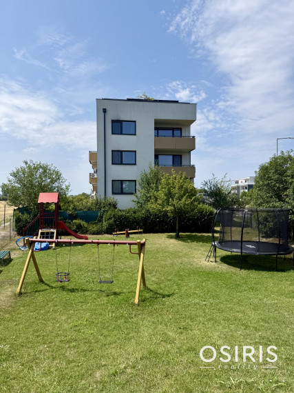 Rezervované -Moderný rodinný 3-izbový byt s terasou | Galéria Lužná | 78,56 m² | parkovanie | klimatizácia