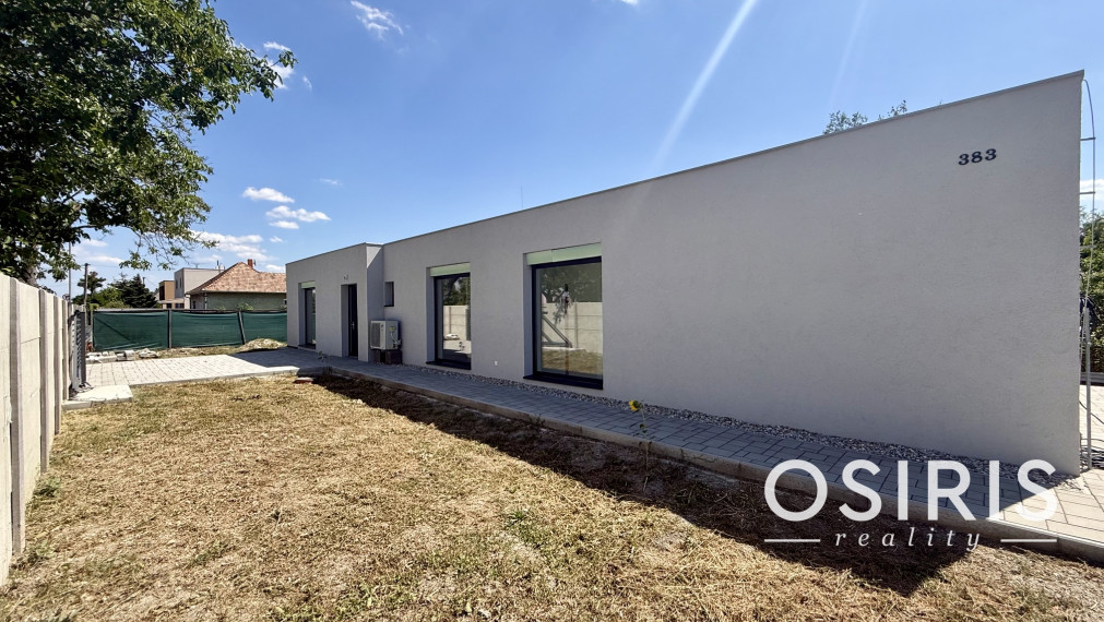 Minimalistický 4-izbový bungalov | Novostavba 2026 | 673 m² pozemok | Báč
