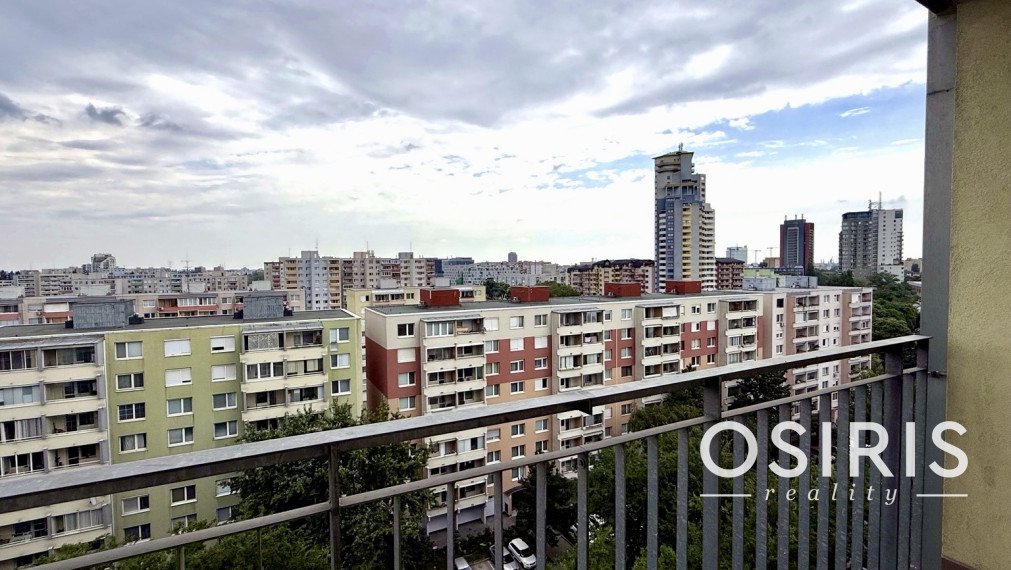 Rezervované - Jégeho Alej | 2-izbový byt s loggiou a garážovým státím | BYT, nie apartmán