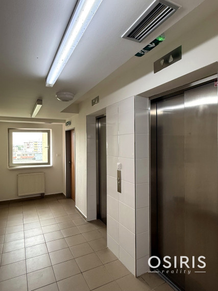 Rezervované - Jégeho Alej | 2-izbový byt s loggiou a garážovým státím | BYT, nie apartmán