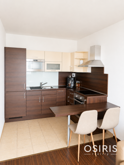 Rezervované - Jégeho Alej | 2-izbový byt s loggiou a garážovým státím | BYT, nie apartmán