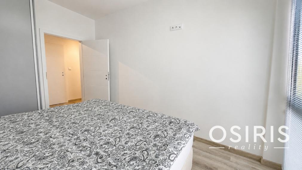 Nadštandardný, klimatizovaný 3i byt v novostavbe z r. 2026, terasa 24 m2, 1 x parkovanie