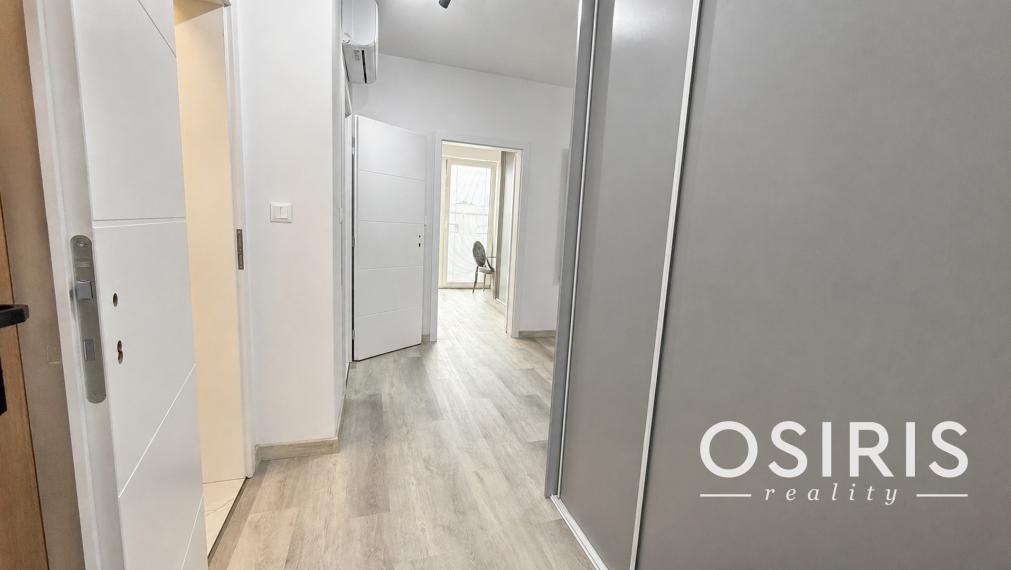 Nadštandardný, klimatizovaný 3i byt v novostavbe z r. 2026, terasa 10 m2, 1 x parkovanie