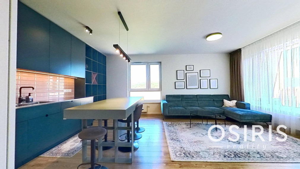 Moderný, klimatizovaný 3-izbového bytu s balkónom v projekte Bory