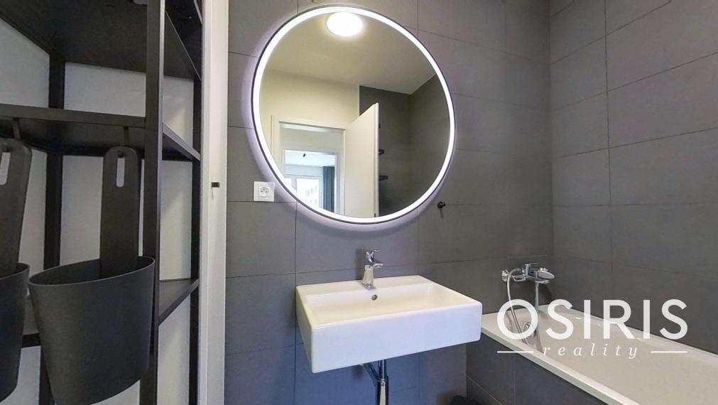 Moderný, klimatizovaný 3-izbového bytu s balkónom v projekte Bory