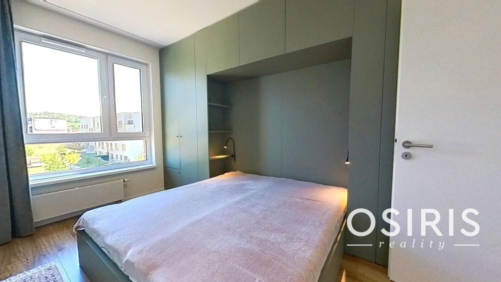 Moderný, klimatizovaný 3-izbového bytu s balkónom v projekte Bory