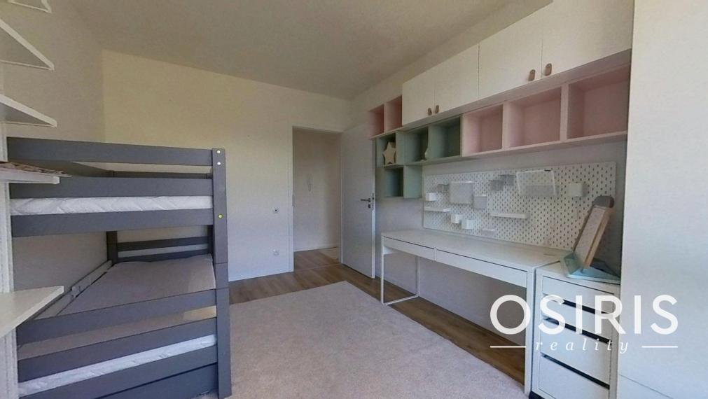 Moderný, klimatizovaný 3-izbového bytu s balkónom v projekte Bory