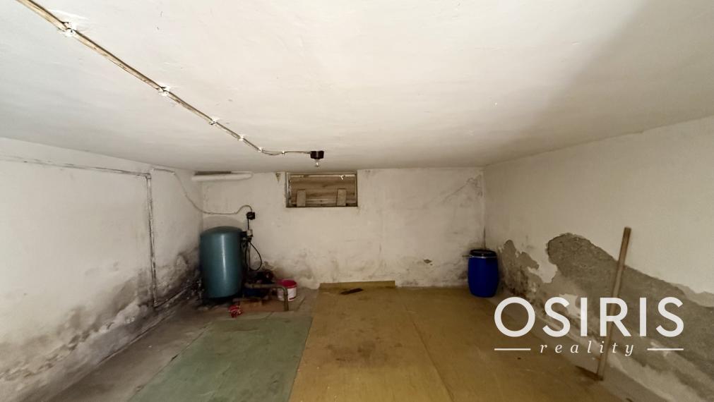INVESTIČNÁ PRÍLEŽITOSŤ: 2 411 m² POZEMOK S RD A S MOŽNOSŤOU VÝSTAVBY 3 DVOJDOMOV